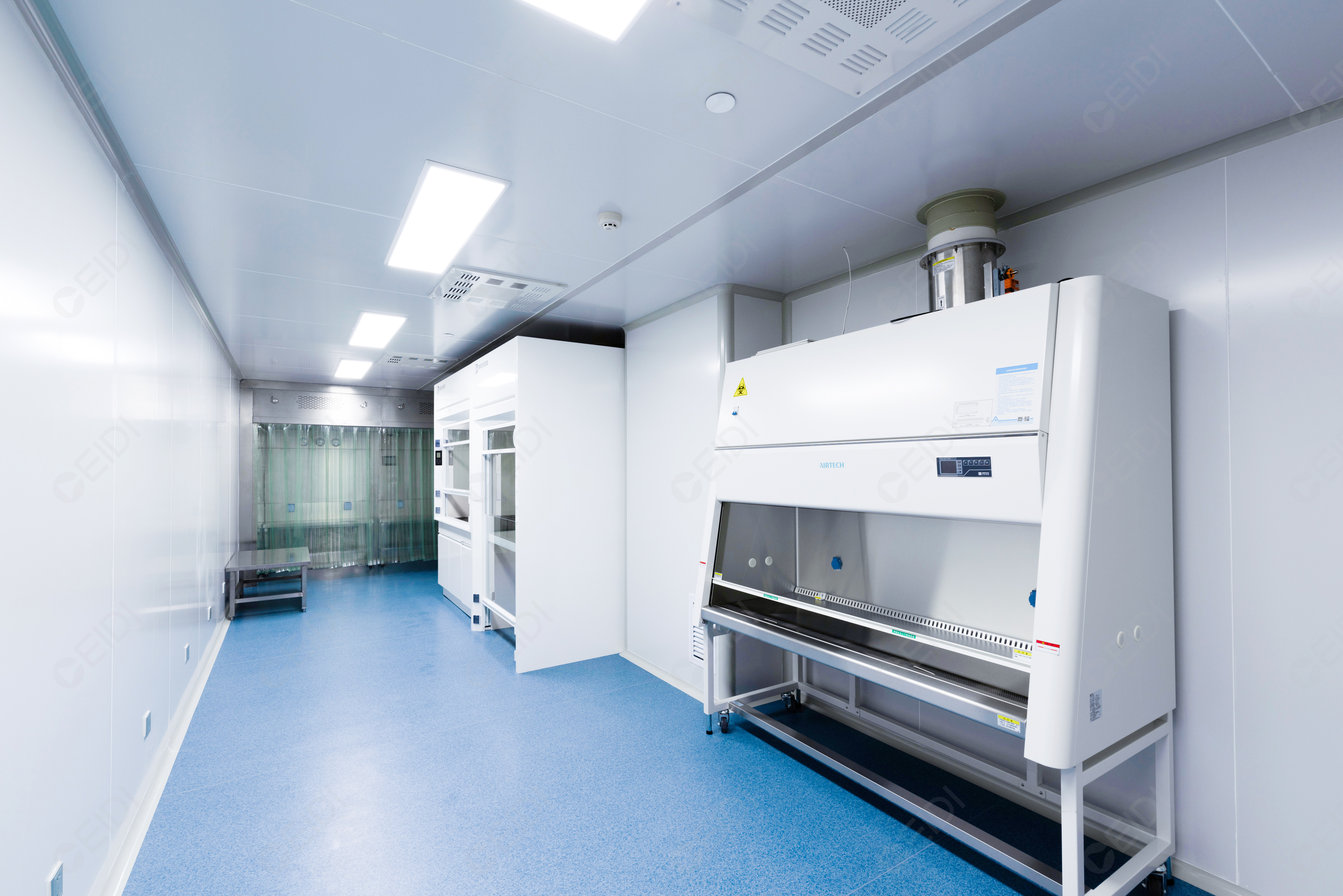 細(xì)胞實(shí)驗(yàn)室潔凈工作臺(tái)的使用注意事項(xiàng)